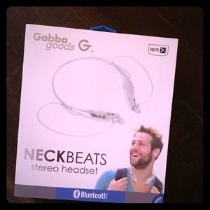 Neck beats head stereo set - New and never used